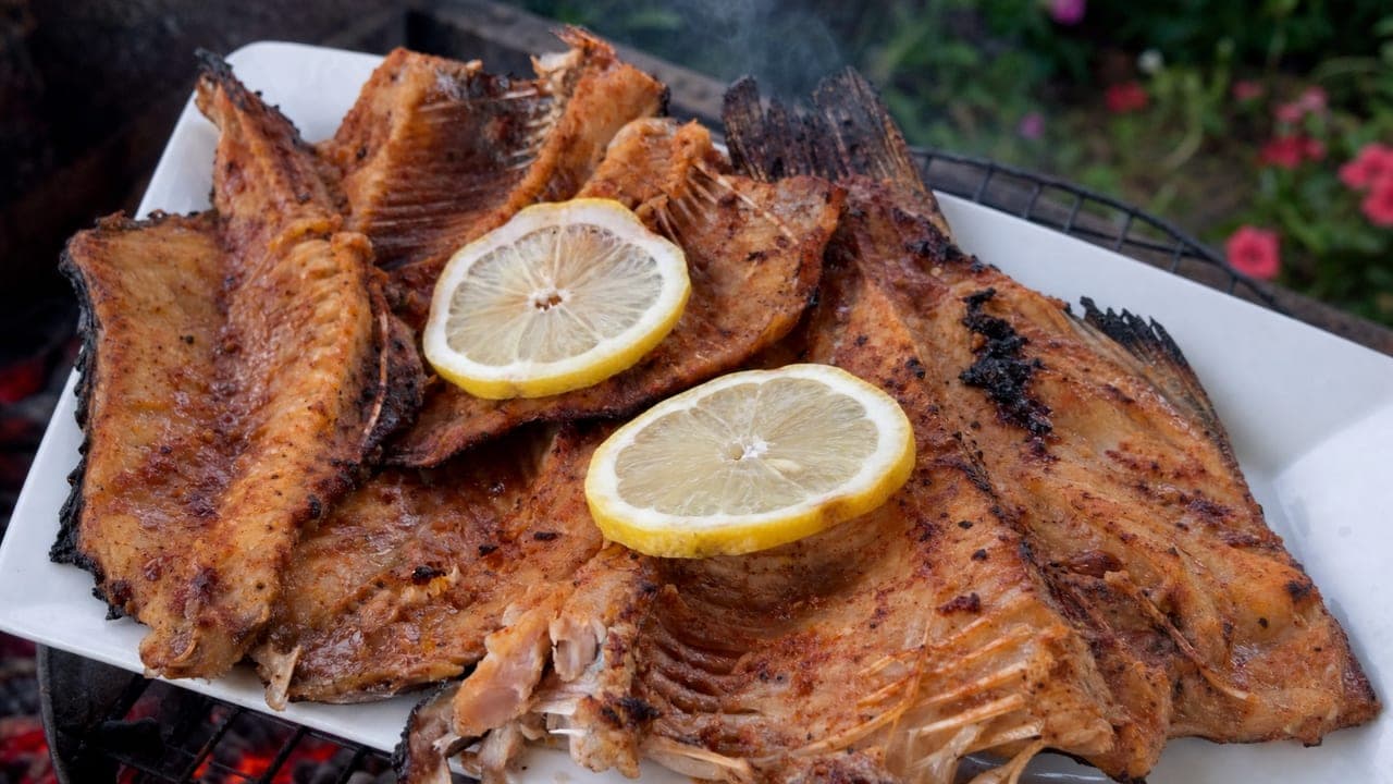 Faszénen sült nyitott hal – Köretek & saláták, halételek recept